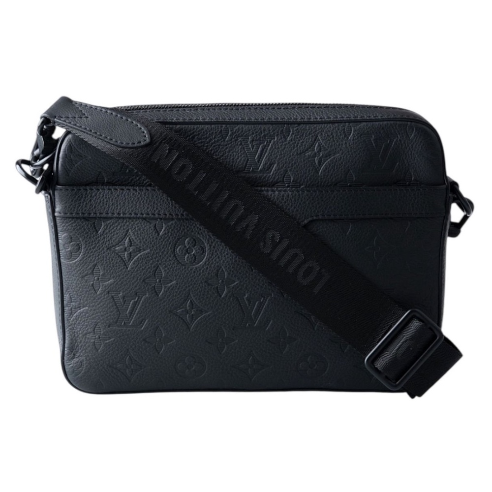 Louis Vuitton Trio Messenger Bag